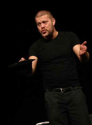 "Tiszta kosz" a Tháliában-stock-foto