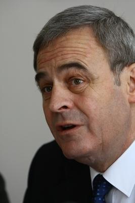 Tőkés László püspök sajtótájékoztatója-stock-foto