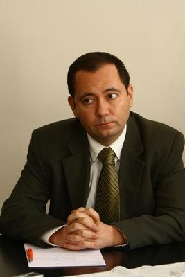 Tőkés László püspök sajtótájékoztatója-stock-foto