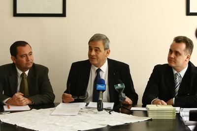 Tőkés László püspök sajtótájékoztatója-stock-foto