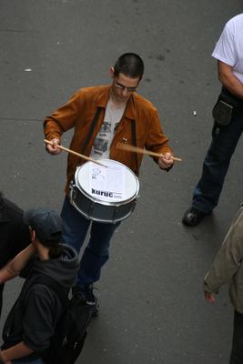 Tüntetés és ellentüntetés az Újlipótvárosban-stock-foto
