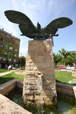 Turulszobor a XII. kerületben-stock-foto