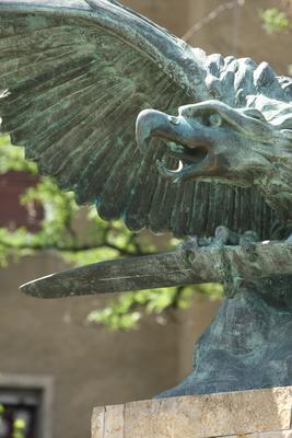 Turulszobor a XII. kerületben-stock-foto