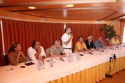 Az "Üvegtigris 3" sajtótájékoztatója-stock-foto