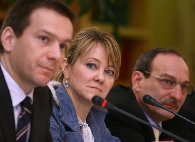 Vállalkozásfinanszírozási szerződések aláírása-stock-foto