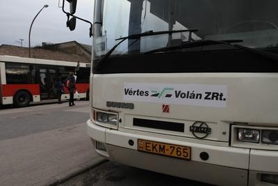 Vértes Volán - Esztergom-stock-foto