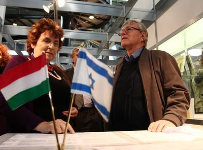 XVII. Budapesti Nemzetközi Könyvfesztivál-stock-foto