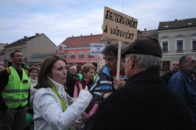 Zarándoklat Esztergomért-stock-foto