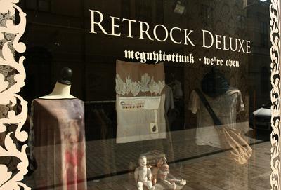 Retrock Deluxe üzlet-stock-foto