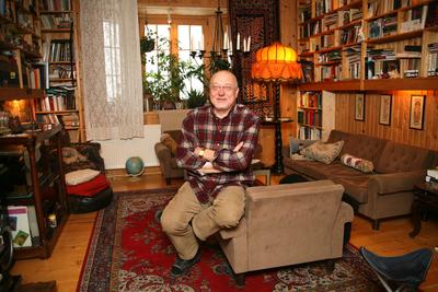 Budapest, 2010.02.05.
Barbinek Péter Jászai Mari-díjas színész otthonában-stock-photo