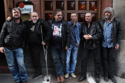 Hobo Blues Band: Halj
meg és nagy leszel!-stock-photo