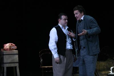 Ödön von Horváth: Mesél a bécsi erdő-stock-foto