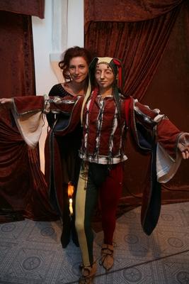 Hírességek a Reneszánsz Panoptikumban-stock-foto