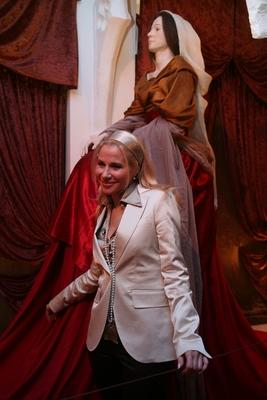 Hírességek a Reneszánsz Panoptikumban-stock-foto