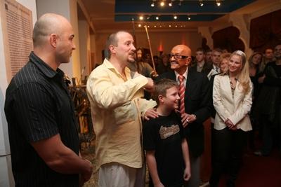 Hírességek a Reneszánsz Panoptikumban-stock-foto