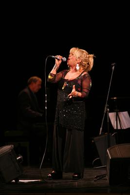 Retro Dívák koncert az Urániában-stock-foto