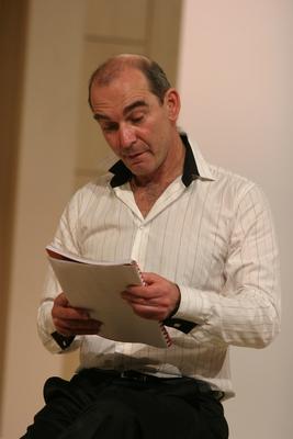 Bernard Slade: Romantikus komédia-stock-foto