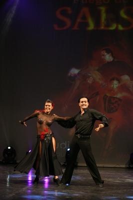 Budapest, 2008.01.21.
A Studio Vida támogatásával színpadra állt Magyarország legnagyobb salsa táncos produkciója a "Fuego de la SALSA - A SALSA tüze" 

A képen: Südi Iringó és Dudás Tibor-stock-foto