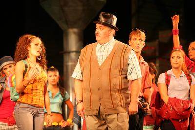 Szép nyári nap az Operettszínházban-stock-foto