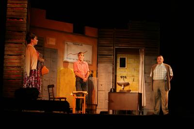 Szép nyári nap az Operettszínházban-stock-foto