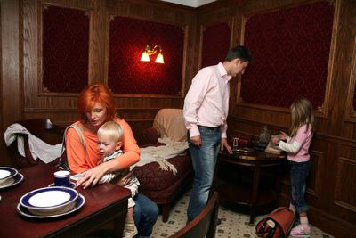 A Titanic-kiállítás "fedélzetén"-stock-foto