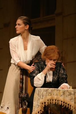 Heltai Jenő: A Tündérlaki lányok-stock-foto