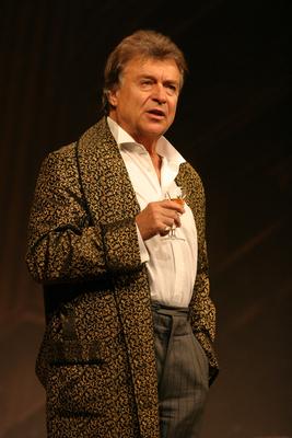 Heltai Jenő: A Tündérlaki lányok-stock-foto