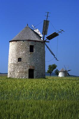 Tési Szélmalmok-stock-foto