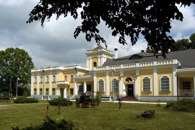 Csetény, Holitscher-kastély-stock-foto