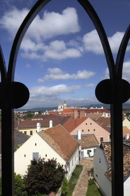 Kilátás a veszprémi Tűztoronyból.-stock-foto