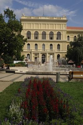 Szegedi Tudományegyetem Rektori Hivatala-stock-foto