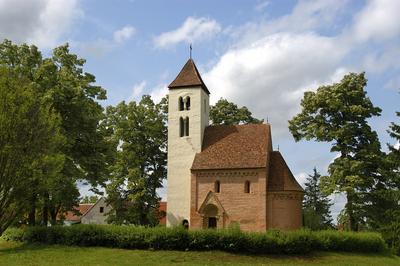 Csempeszkopács, római katolikus templom-stock-foto
