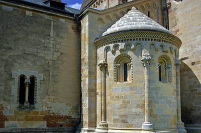 Jáki templom-stock-foto