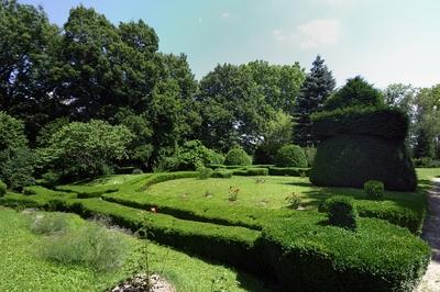 A bozsoki Sibrik Kastély ősparkja-stock-foto