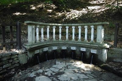 Hétforrás (Kőszegi-hegység)-stock-foto