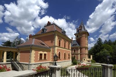 Kastélyhotel Sasvár, Parádsasvár-stock-foto