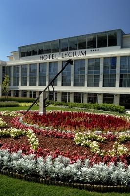 Virágóra Debrecenben-stock-foto