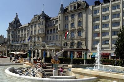 Aranybika Szálloda, Debrecen-stock-foto