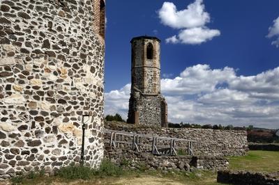 Kisnánai vár-stock-foto