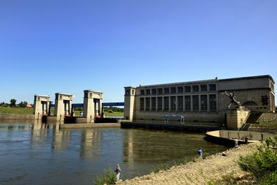 Tiszalöki Vízerőmű-stock-foto