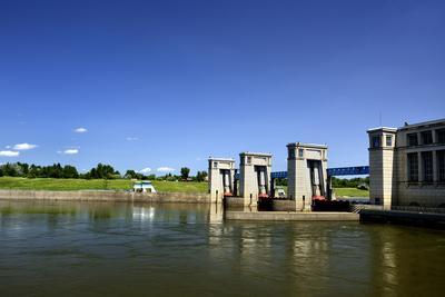 Tiszalöki Vízerőmű-stock-foto
