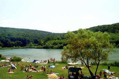 Szálkai-víztározó-stock-foto