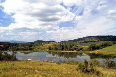 Alsópetény, Cser-tó (Horgásztó)-stock-foto