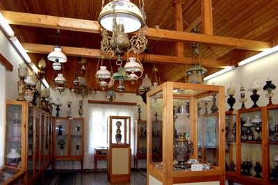 Zsámbék, Lámpamúzeum-stock-foto