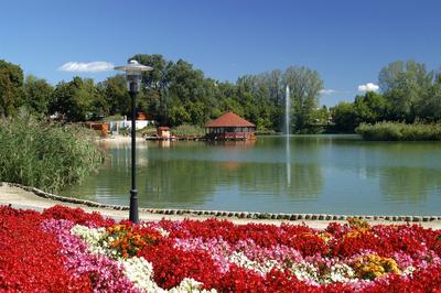 Gyömrői tófürdő-stock-foto