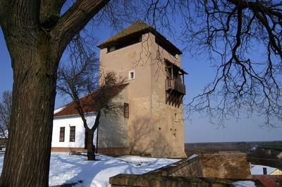 Dunaföldvár, Csonka-torony-stock-foto
