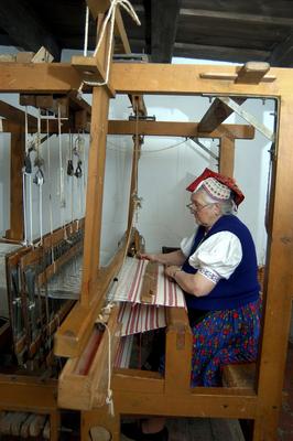 Hollókő, Szövőműhely-stock-foto