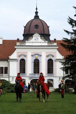Lovas program a Gödöllői Királyi Kastély parkjában-stock-foto