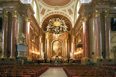 Szombathely, Sarlós Boldogasszony-székesegyház-stock-foto