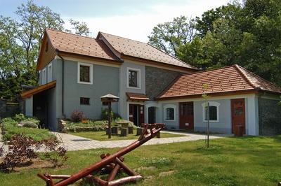 Zalaszántó, Kotsy-vízimalom-stock-foto